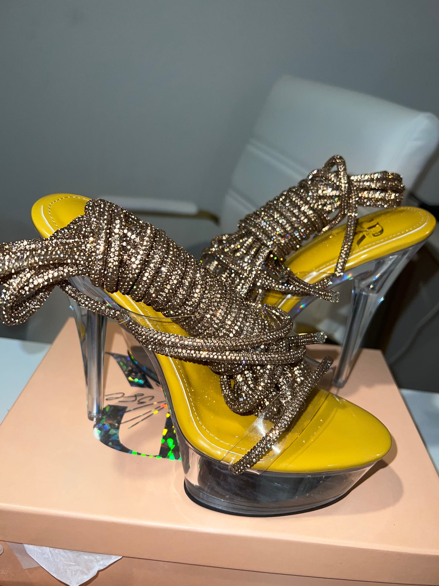 Gold Crystal Platform