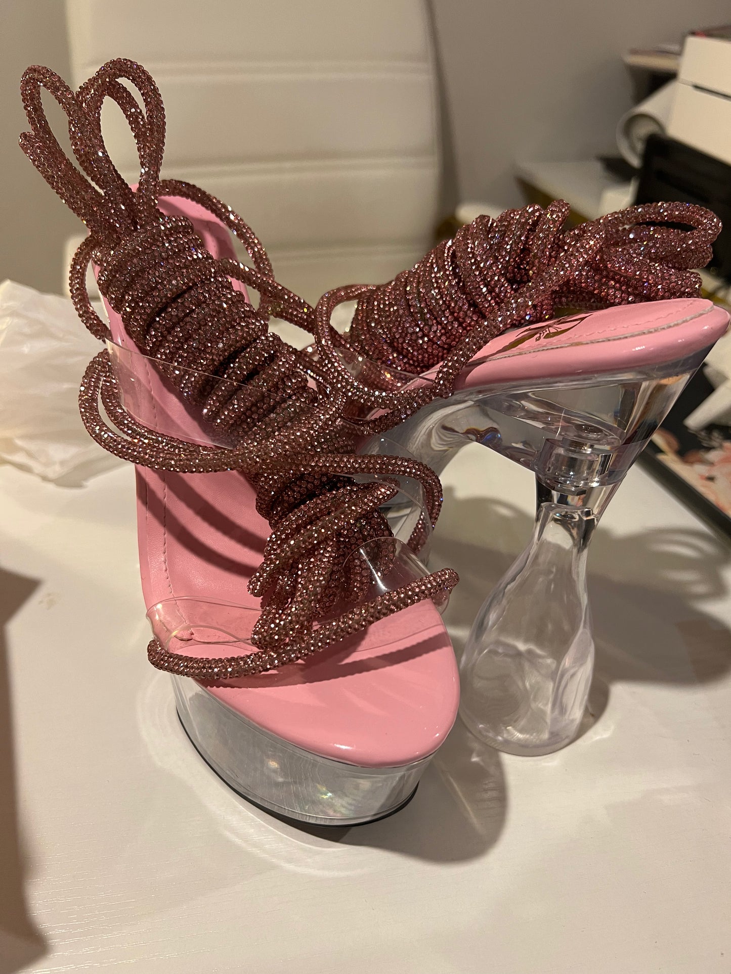 Bubble Gum Crystal Platform