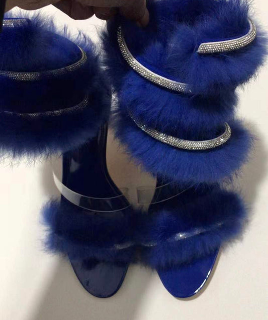 Tacón con cordones de cristal holográfico